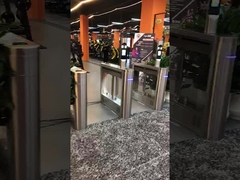 身体障害者のための注文の振動障壁の回転木戸の保証ドア